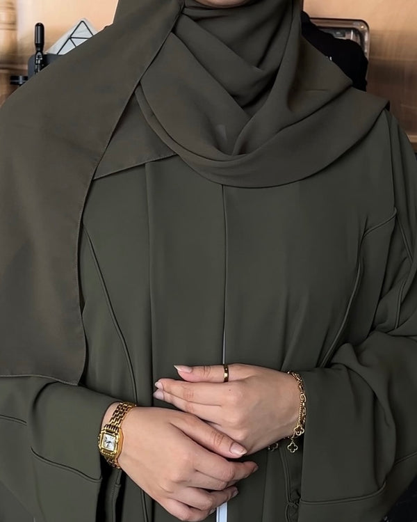 Tia Essential Abaya