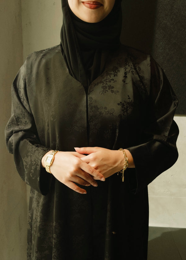 Meerah Abaya