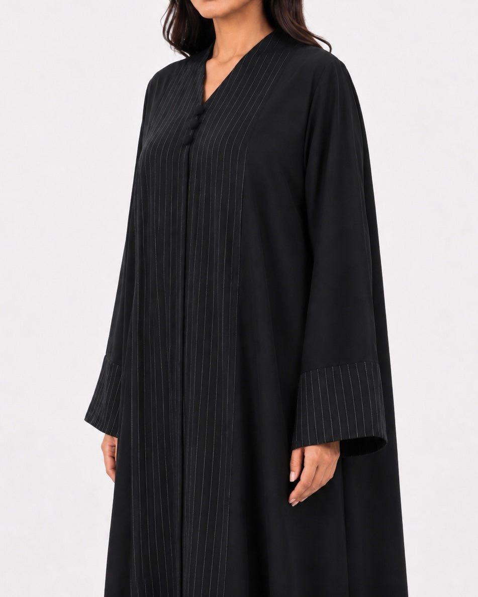 Ilma – Black Foa Crepe Striped Panel Abaya | MANHAS